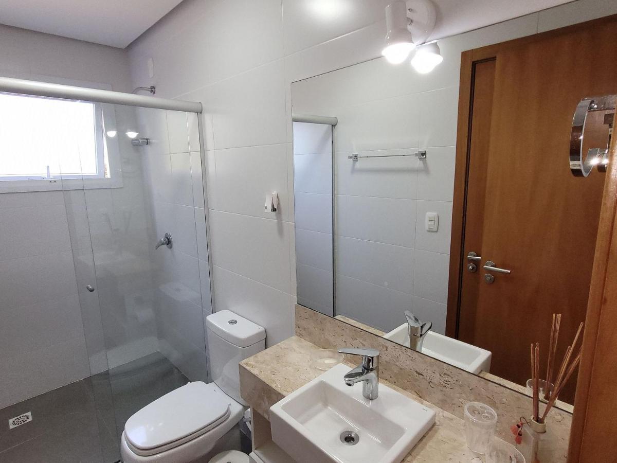 Apto 103 B,2, Proximo A Museus E Restaurantes, Condominio Com Piscina Aquecida. グラマド エクステリア 写真